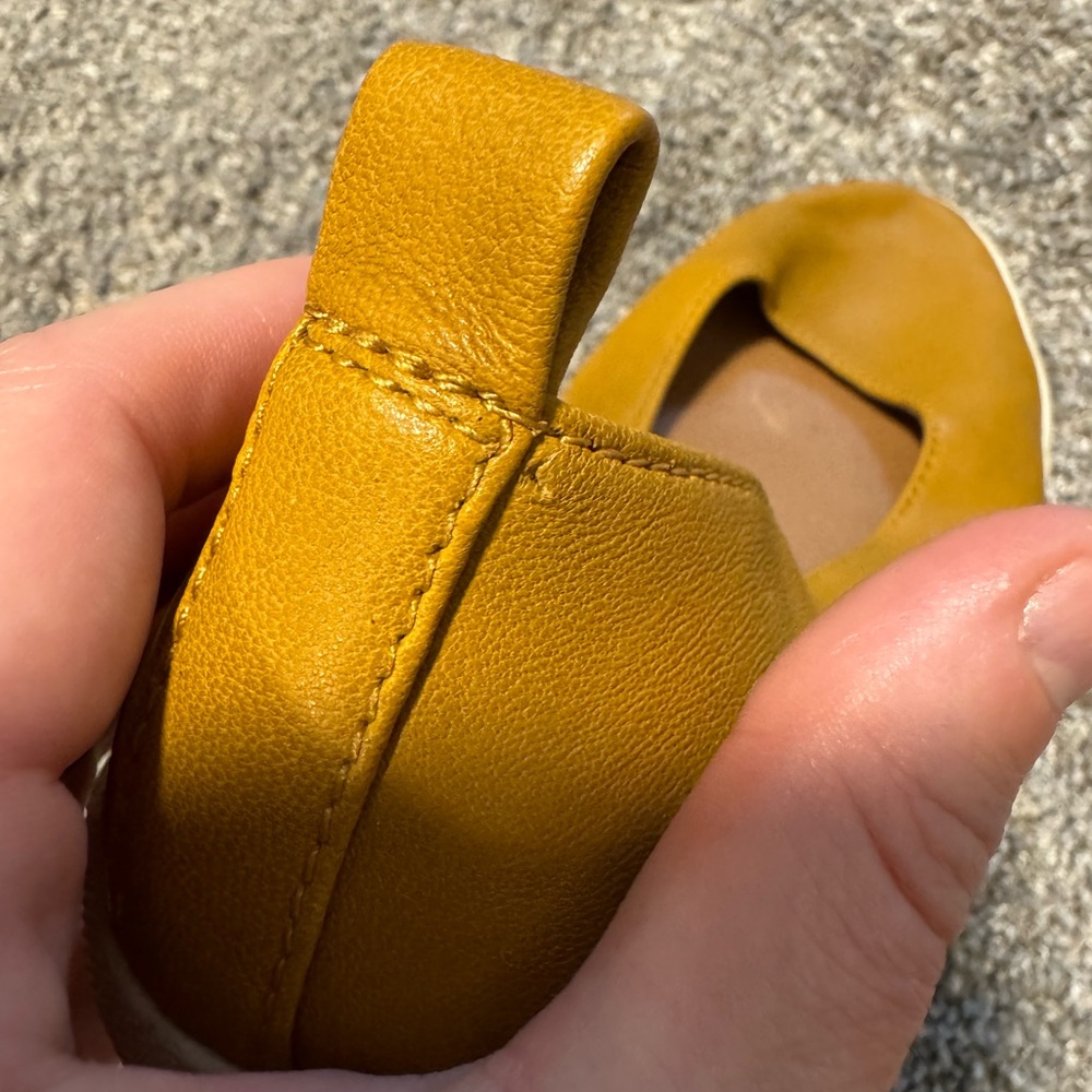 Frye Melanie Flats Women’s Size 9.5 - Picture 8 of 8